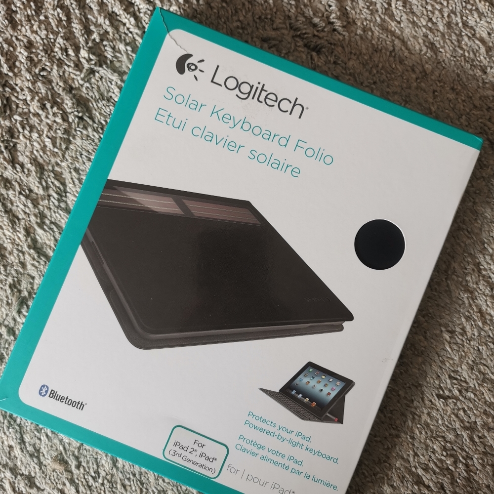 Logitech Solar Keyboard Folio